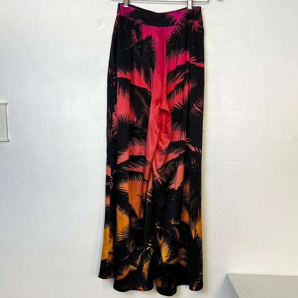 Revolve Retrofete Delia in Sunset Palm, size XXS - Picture 6 of 10